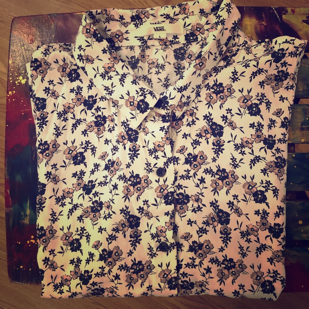 SOLD - VANS button down blouse